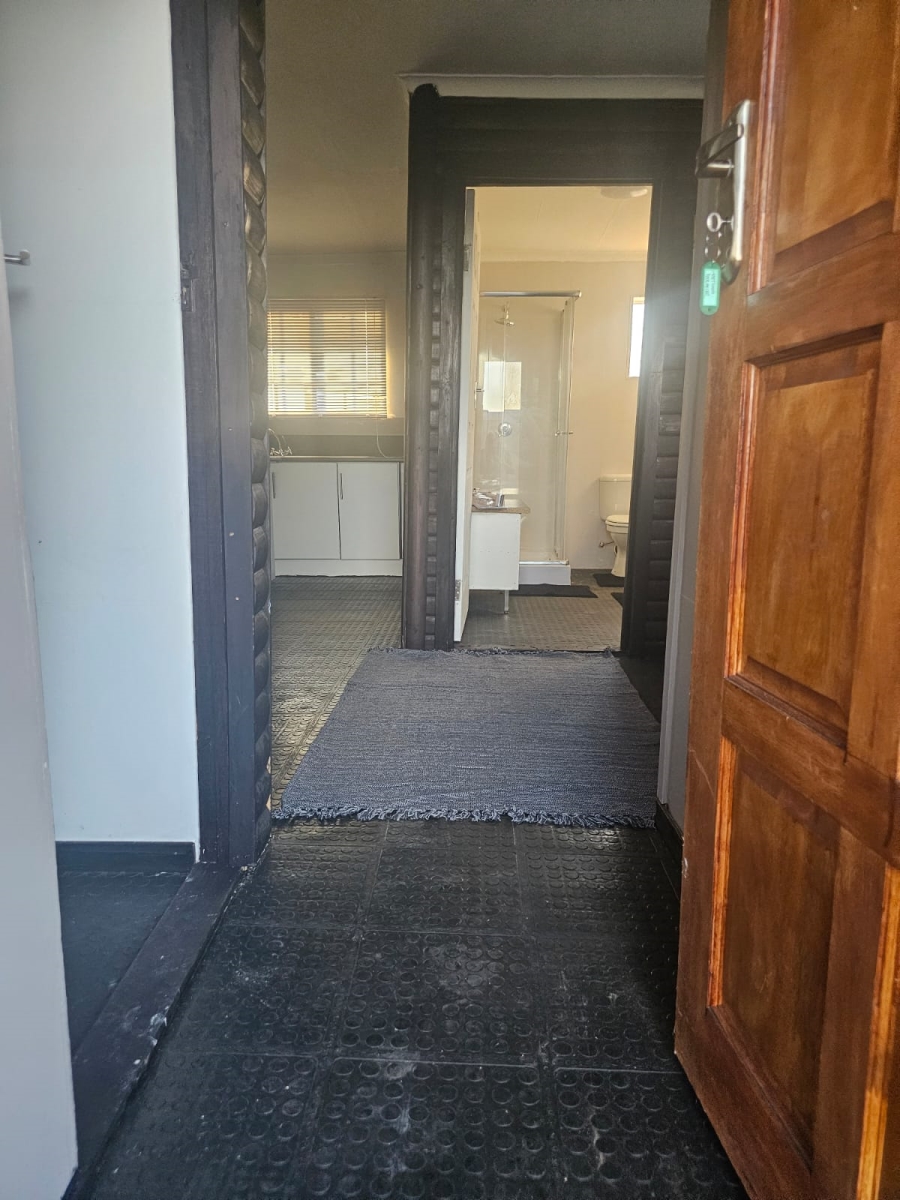 To Let 4 Bedroom Property for Rent in Kathu Northern Cape